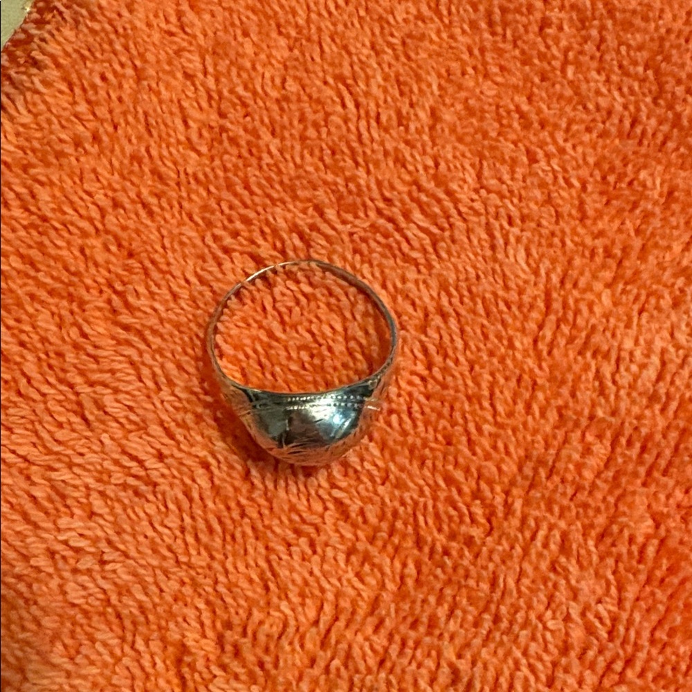 Vintage 925 sterling silver etched ring size 7 - Picture 3 of 5